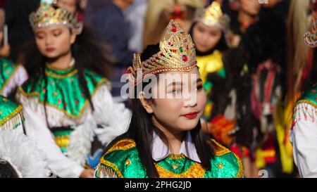 Indonésien exécutant la danse Jaranan (kuda tumping, kuda kepang). Cette danse est de Java Banque D'Images