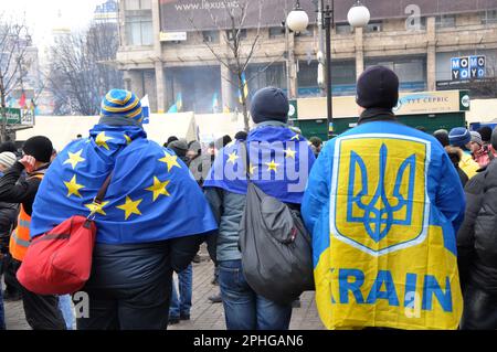 Kiev - Ukraine - 15 décembre 2013. Les événements de la Révolution de la dignité sur l'Euromaidan dans la capitale de l'Ukraine, Kiev, en 2013 Banque D'Images