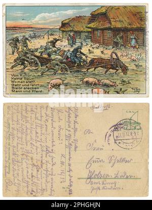 Carte postale historique allemande : soldats allemands dans le village poussant un genou en charrette dans la boue. La carte de la série de la culture russe. 1917 Banque D'Images