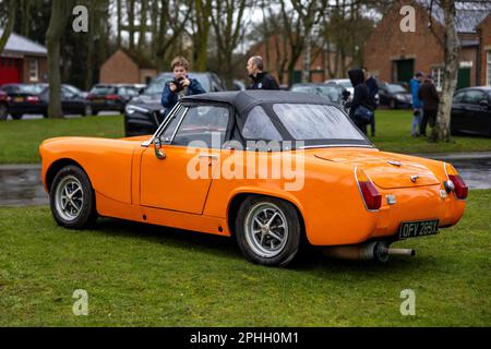 1980 MG Midget ‘OFV 298X’ exposé à l’Assemblée Motorsport tenue au Centre du patrimoine de Bicester le 26th mars 2023. Banque D'Images