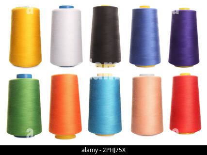 Set avec des bobines de multicolore sur fond blanc Banque D'Images