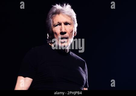 Milan, Italie. 28th mars 2023. Roger Waters se produit en direct au Forum de Mediolanum à Milan, Italie, sur 28 mars 2023 (photo de Mairo Cinquetti/NurPhoto) Credit: NurPhoto SRL/Alamy Live News Banque D'Images