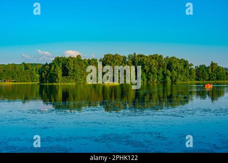 Vue sur le lac de Pühajärv en Estonie Banque D'Images