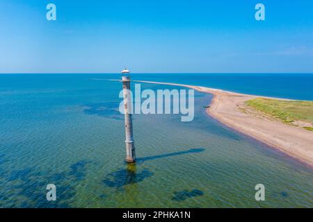 Phare Kiipsaare sur l'île estonienne Saarema. Banque D'Images