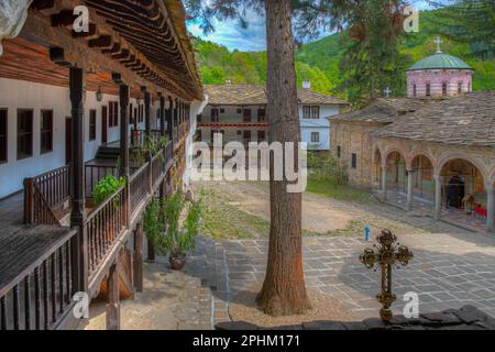 Détail d'une église située à l'intérieur du monastère de troyan en Bulgarie. Banque D'Images