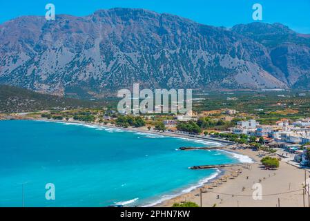 Vue panoramique sur le village de Pachia Ammos sur l'île de Crète en Grèce. Banque D'Images