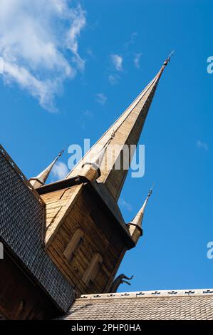 Église LOM Stave, municipalité de Fossbergom, comté d'Innlandet, Norvège Banque D'Images