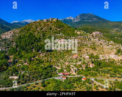 Vue panoramique sur le site archéologique de Mystras en Grèce. Banque D'Images