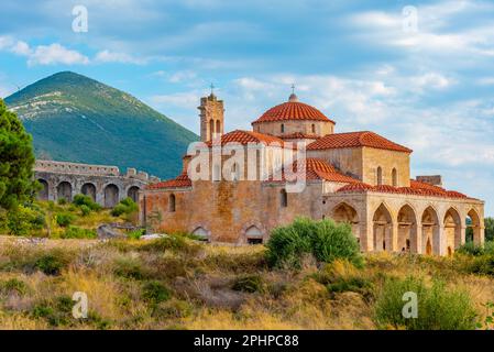 Métamorphose église Sotiros au château de Pilos en Grèce. Banque D'Images