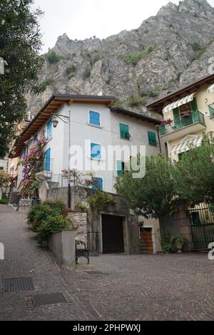 Impressions de Limone sul Garda, un bel endroit sur le lac de Garde Banque D'Images