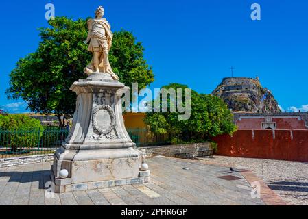 Statue du Comte Von Der Schulenburg à Corfou, Grèce. Banque D'Images