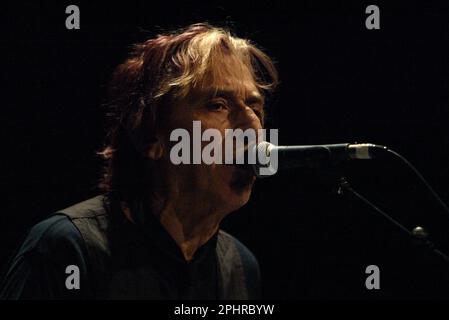 John Cale se produit en concert au théâtre Enmore à Sydney, en Australie, le 16 janvier 2010. Banque D'Images