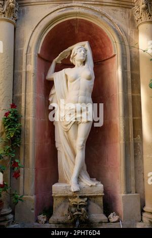 Vénus figure dans le jardin de Casa Rocca Piccola - Valette, Malte Banque D'Images