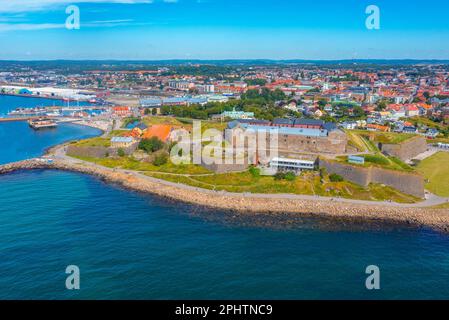 Vue aérienne de la forteresse de Varberg en Suède. Banque D'Images