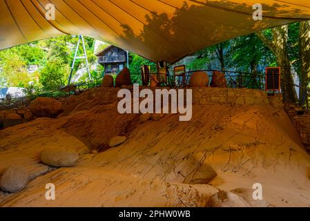 Les cassis des glaciers au jardin des glaciers de la ville suisse de Lucerne. Banque D'Images