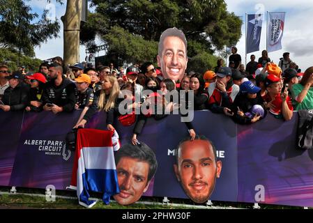 Melbourne, Australie. 30th mars 2023. Atmosphère du circuit - ventilateurs. Grand Prix d'Australie, jeudi 30th mars 2023. Albert Park, Melbourne, Australie. Crédit : James Moy/Alay Live News Banque D'Images