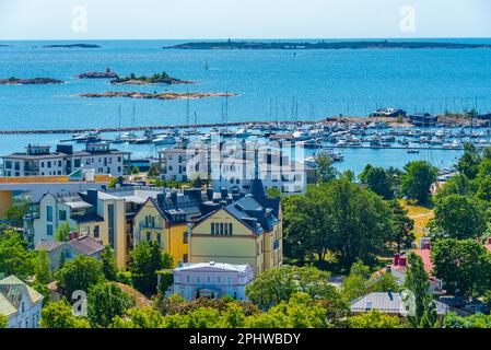 Vue aérienne du port de Hanko, Finlande, par beau temps. Banque D'Images