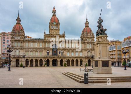 conseil municipal à la place Praza de Maria Pita à A Coruna, Espagne. Banque D'Images