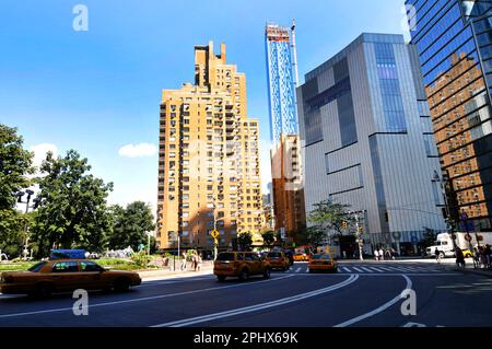 The Musuem of Arts and Design on Columbus Circle, Manhattan, New York City, NY, États-Unis. Banque D'Images