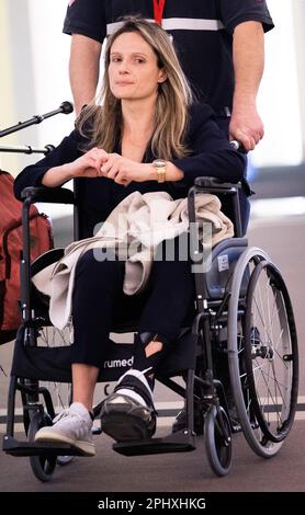 Bruxelles, Belgique. 29th mars 2023. Karen Northshield, victime photographiée avant une session du procès des attentats de 22 mars 2016, au tribunal d'assises de Bruxelles-capitale, le mercredi 29 mars 2023, sur le site de Justitia à Haren, Bruxelles. Sur 22 mars 2016, 32 personnes ont été tuées et 324 ont été blessées lors d'attentats suicide à l'aéroport national de Zaventem et à la station de métro Maalbeek/Maelbeek, qui ont été revendiqués par l'ISIL. BELGA PHOTO BENOIT DOPPAGNE crédit: Belga News Agency/Alay Live News Banque D'Images