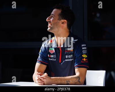 Albert Park, 30th mars 2023 Daniel Ricciardo (AUS) pilote de réserve de l'écurie Red Bull dans le paddock au Grand Prix de Formule 1 de l'Australie 2023. Corleve/Alay Live News Banque D'Images