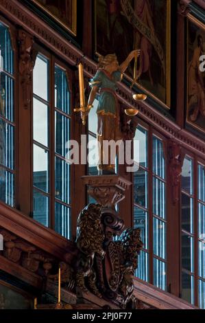 La Justitia à l'Hôtel de ville supérieur, Brême, Allemagne Banque D'Images