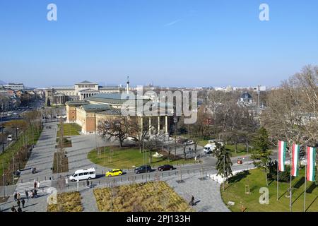 Salle d'Art ou Palais d'Art, Műcsarnok, Kunsthalle, musée d'Art contemporain, Parc de la ville (Városliget), Quartier XIV, Budapest, Hongrie, Europe Banque D'Images