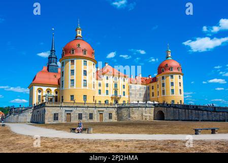 Moritzburg, Allemagne, 7 août 2022 : vue panoramique du château de Moritzburg en Allemagne. Banque D'Images