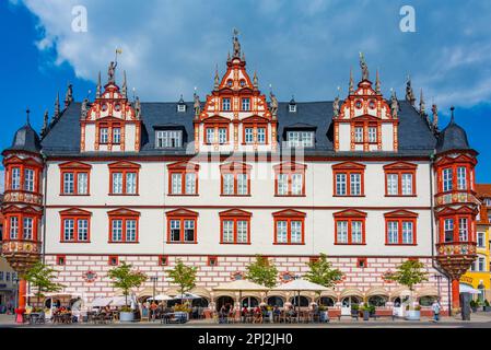 Coburg, Allemagne, 10 août 2022: Stadthaus dans la ville allemande de Coburg. Banque D'Images