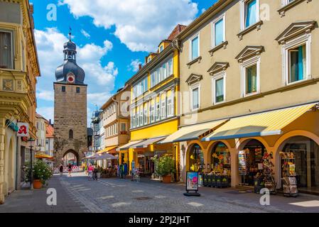 Coburg, Allemagne, 10 août 2022: Porte Spitaltor dans la vieille ville allemande de Coburg. Banque D'Images