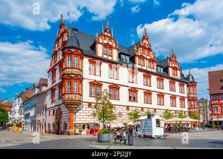 Coburg, Allemagne, 10 août 2022: Stadthaus dans la ville allemande de Coburg. Banque D'Images