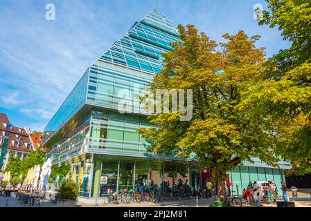 Ulm, Allemagne, 17 août 2022 : Bibliothèque de la ville d'Ulm en Allemagne. Banque D'Images