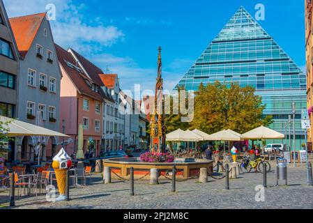 Ulm, Allemagne, 17 août 2022 : Bibliothèque de la ville d'Ulm en Allemagne. Banque D'Images