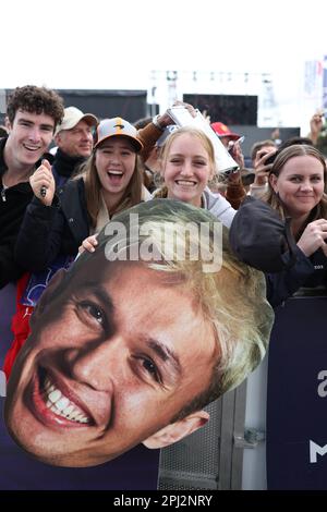 Melbourne, Australie. 31st mars 2023. Circuit atmosphère - Alexander Albon (THA) Williams Racing fans. 31.03.2023. Championnat du monde Formula 1, Rd 3, Grand Prix d'Australie, Albert Park, Melbourne, Australie, jour de la pratique. Le crédit photo devrait se lire comme suit : XPB/ . Crédit : XPB Images Ltd/Alamy Live News Banque D'Images