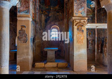 Mystras, Grèce, 7 septembre 2022: Décoré de la Vierge Marie Perivleptos Monastère de Mystras site archéologique en Grèce. Banque D'Images