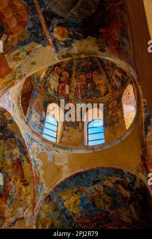 Mystras, Grèce, 7 septembre 2022: Décoré de la Vierge Marie Perivleptos Monastère de Mystras site archéologique en Grèce. Banque D'Images