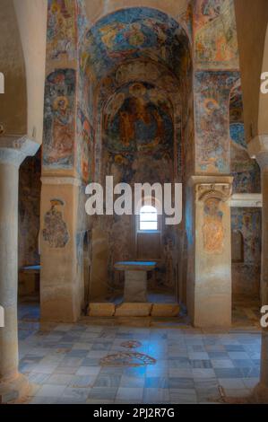 Mystras, Grèce, 7 septembre 2022: Décoré de la Vierge Marie Perivleptos Monastère de Mystras site archéologique en Grèce. Banque D'Images