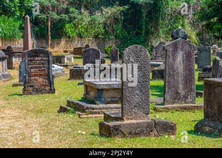 Kandy, Sri Lanka, 3 février 2022: Cimetière de Kandy Garisson, Kandy, Sri Lanka. Banque D'Images