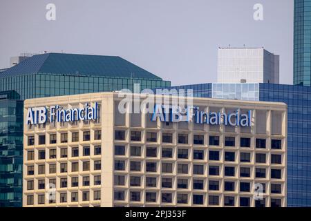 Edmonton (Alberta). 30 mars 2023. Près de la place financière ATB, un complexe de bureaux à Edmonton, Alberta, Canada. Edmonton ATB place Branch. Banque D'Images