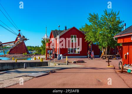 Mariehamn, Finlande, 31 juillet 2022: SjГ ökvarteret musée en plein air à Mariehamn aux îles Aland, Finlande. Banque D'Images