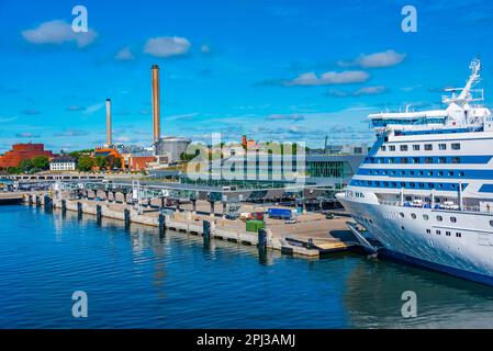 Stockholm, Suède, 2 août 2022: Terminal de ferry VГ¤rtahamnen à stockholm, Suède. Banque D'Images