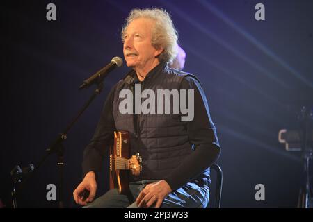 L'auteur-compositeur italien Fabio Concato se produit au Teatro Duse lors de sa tournée dans les théâtres. Bologne, Italie, 30 mars 2023 - photo : Michele Nucci Banque D'Images