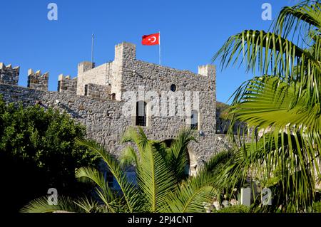 Turquie, Marmoris : le château, construit en 1522, sous le règne de Suleiman le magnifique, se dresse sur le site d'installations défensives vieilles. Maintenant Banque D'Images