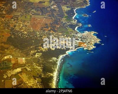 Espagne, Iles Baléares, Majorque:: Vue aérienne de Colonia de Sant Jordi de l'avion. Banque D'Images