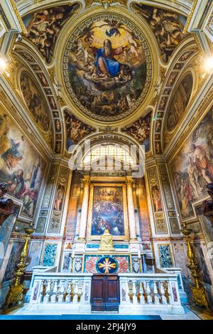 Cappella della Santissima Trinita' (Chapelle de la Sainte Trinité) dans l'Église de Jésus - Rome, Italie Banque D'Images