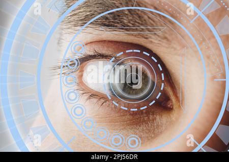 Oeil avec une vision futuriste d'une personne, le contrôle et la protection des personnes, le contrôle d'accès et la sécurité. Concept: Système d'ADN, science et technologie Banque D'Images