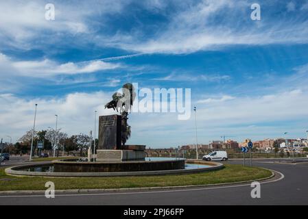 Sculpture des trois poètes, oeuvre du sculpteur Luis Martínez Giraldo, Badajoz Banque D'Images