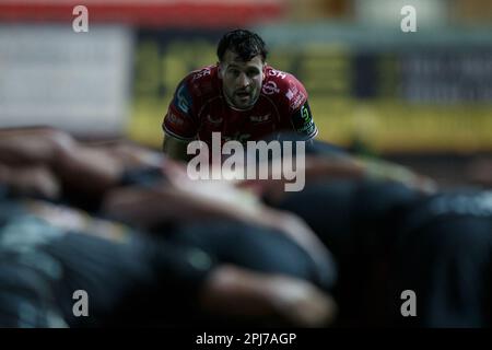 Llanelli, Royaume-Uni. 31 mars 2023. Ryan Conbeer de Scarlets pendant le match de rugby de la coupe de défi EPCR Scarlets v Brive. Crédit : Gruffydd Thomas/Alay Banque D'Images