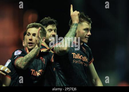 Salfords Callum Hendry fête sa création en 1-1 lors du match Sky Bet League 2 entre Stockport County et Salford City au stade Edgeley Park, Stockport, le vendredi 31st mars 2023. (Photo : Chris Donnelly | MI News) Credit : MI News & Sport /Alay Live News Banque D'Images