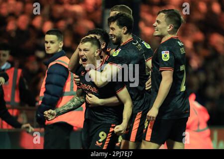 Salfords Callum Hendry fête sa création en 1-1 lors du match Sky Bet League 2 entre Stockport County et Salford City au stade Edgeley Park, Stockport, le vendredi 31st mars 2023. (Photo : Chris Donnelly | MI News) Credit : MI News & Sport /Alay Live News Banque D'Images
